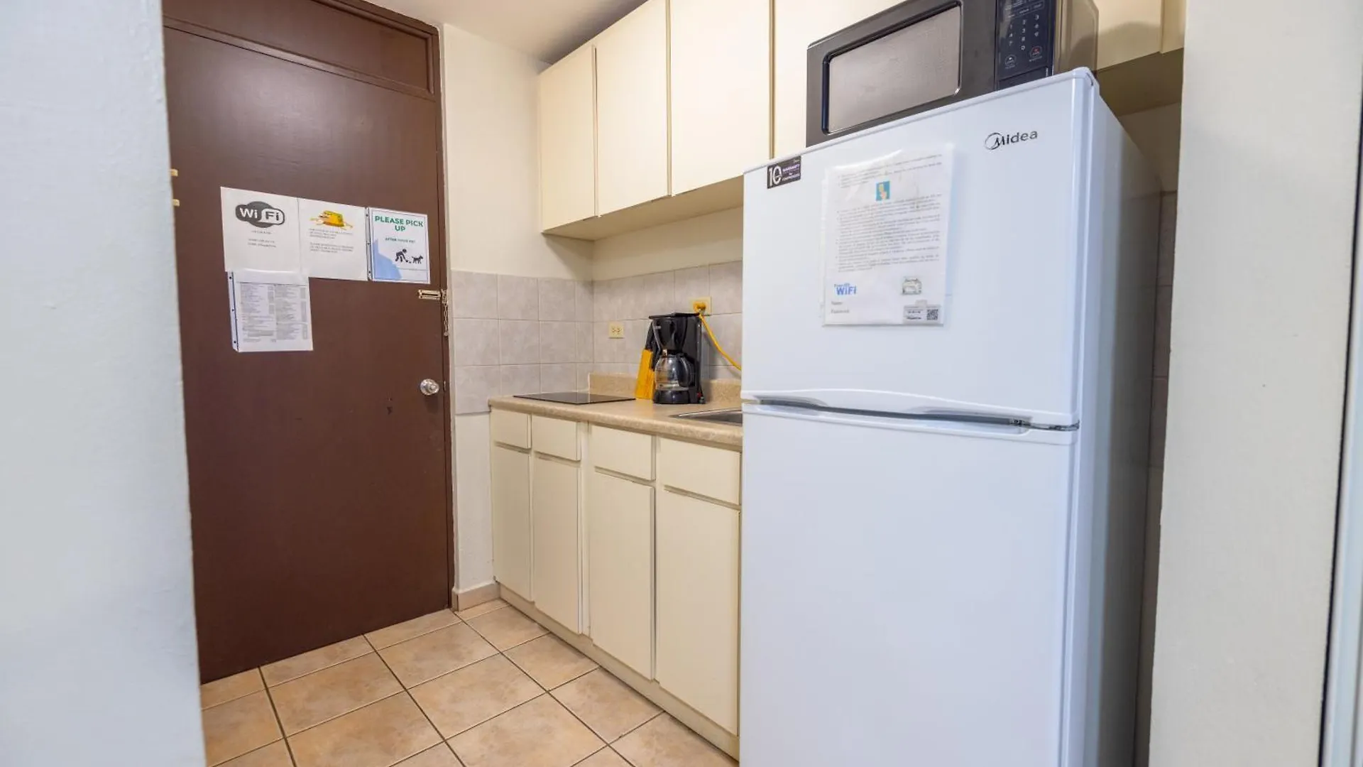 Golden Villas 306 Studio Isabela