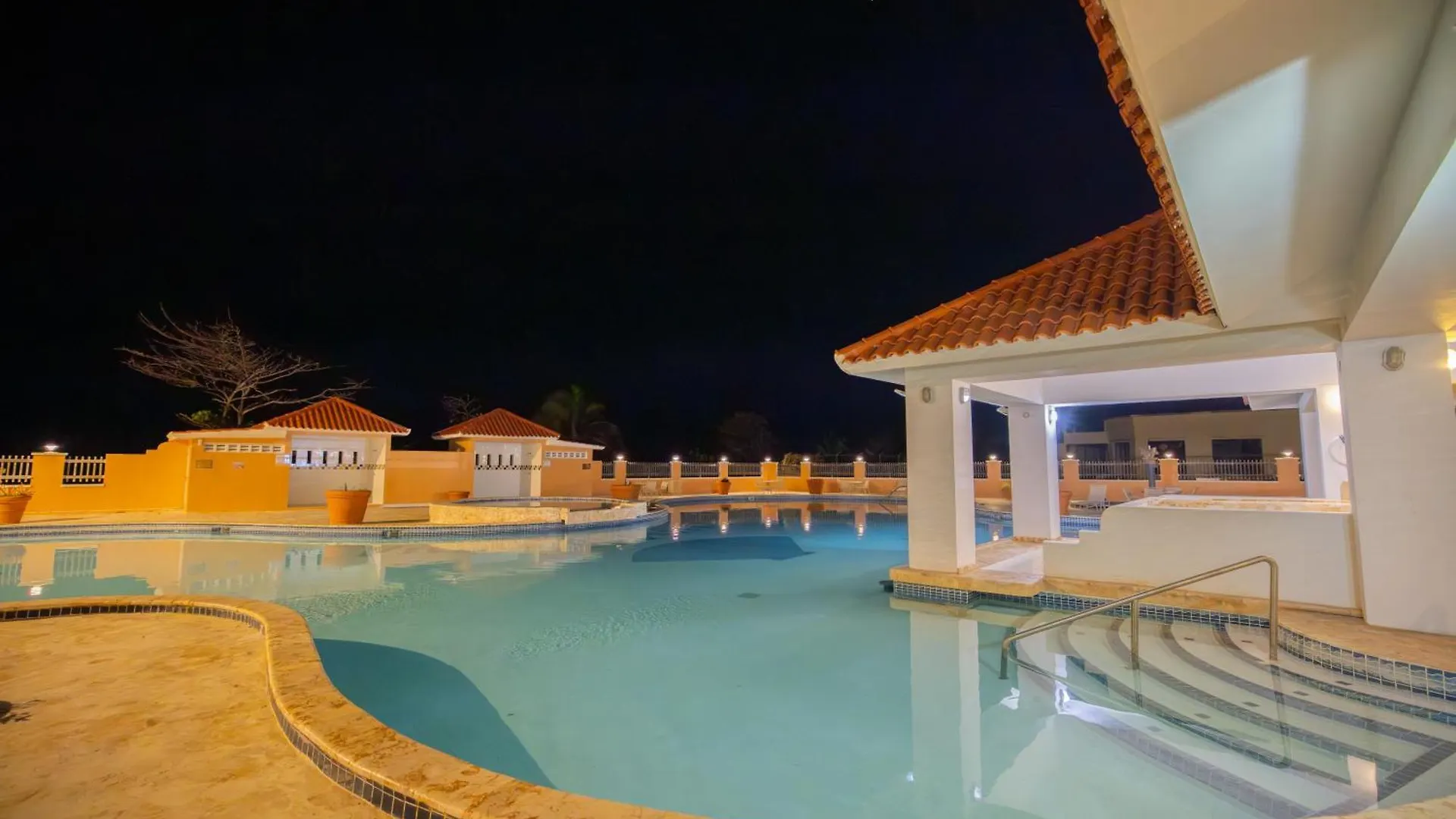 Golden Villas 306 Studio Isabela